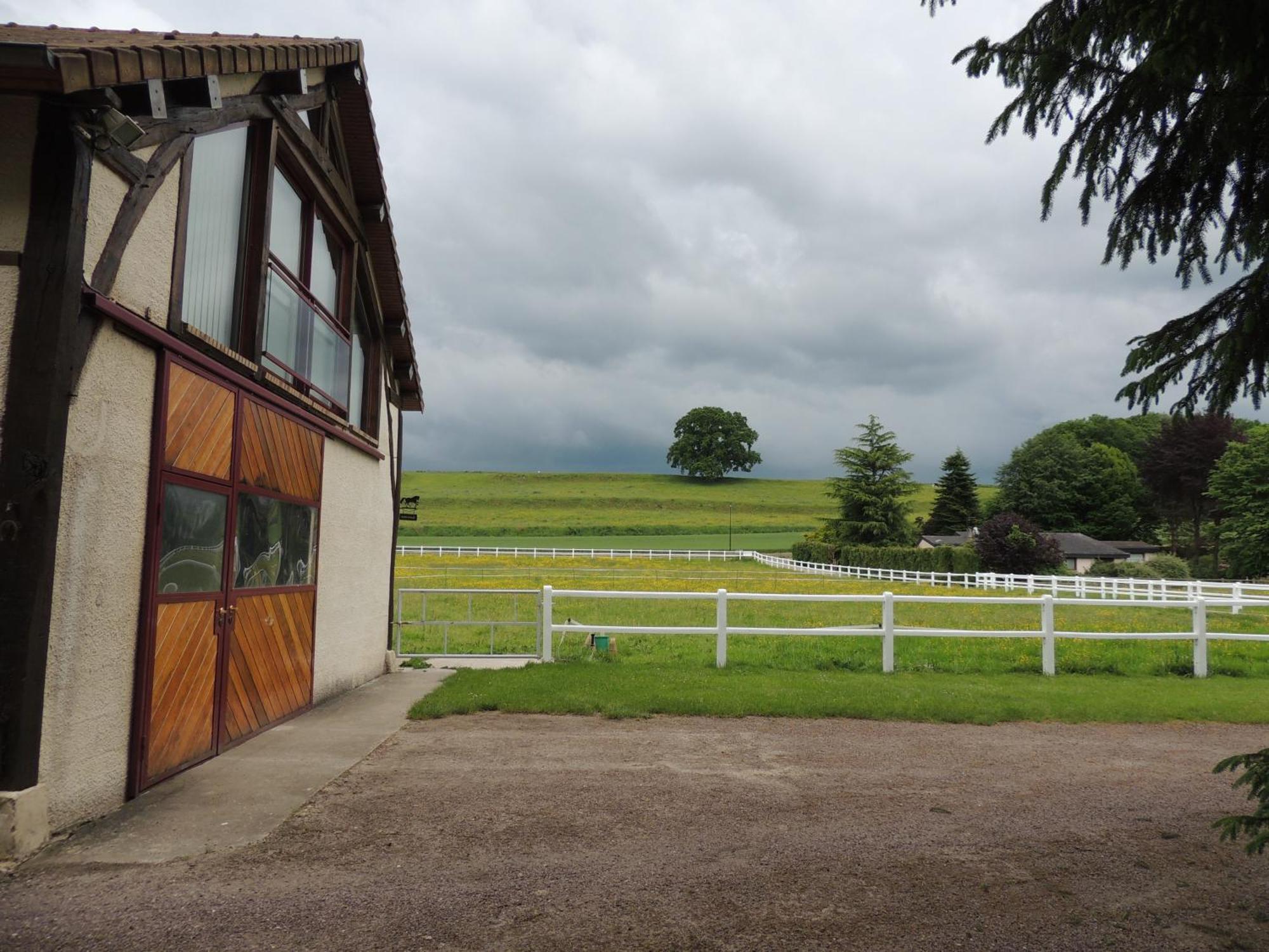 Chambre D'Hotes De Charleval Exteriér fotografie